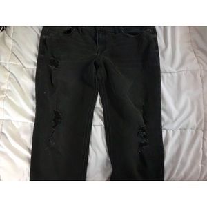 Old Navy Jeans - Distressed Old Navy skinnies Old Navy Jeans - Distressed Old Navy skinnies